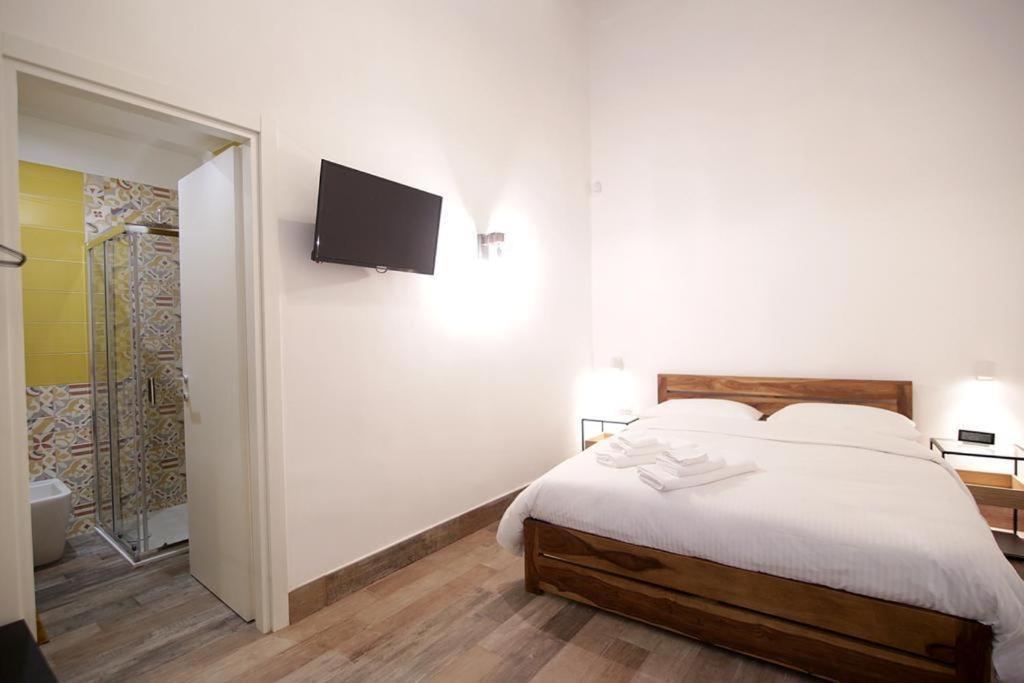 Antica Residenza Fusco Hotel Naples Exterior photo